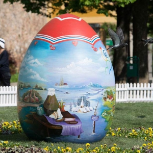 记者手记：克罗地亚独特的巨型复活节彩蛋