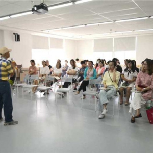 狮山横塘街道召开教师心理健康专题培训班