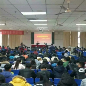 濮阳开发区检察室送法走进濮阳职业技术学院
