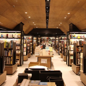 埃及书店配备“尖叫室” 供人尖叫发泄情绪