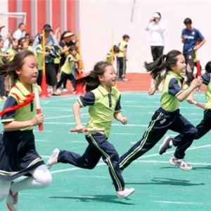弘扬传统文化，茶店子小学师生乐享体育运动